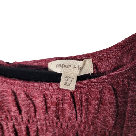 NWT Paper + Tee Top Womens Size 2x Red Ruched Blouse Keyhole‎ Back Bell Sleeves - Picture 4 of 7